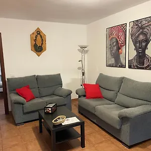 Rostros Apartamento La Santa