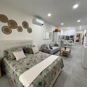 Centro Estudio Trinidad 3 Appartement Málaga