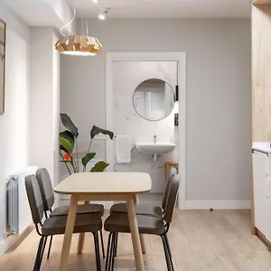 Limehome Tristan De Leguizamon Kalea Bilbau
